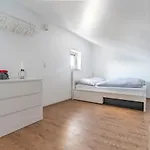 Stylish 2 Maisonette - Contactless Check-in Apartment *